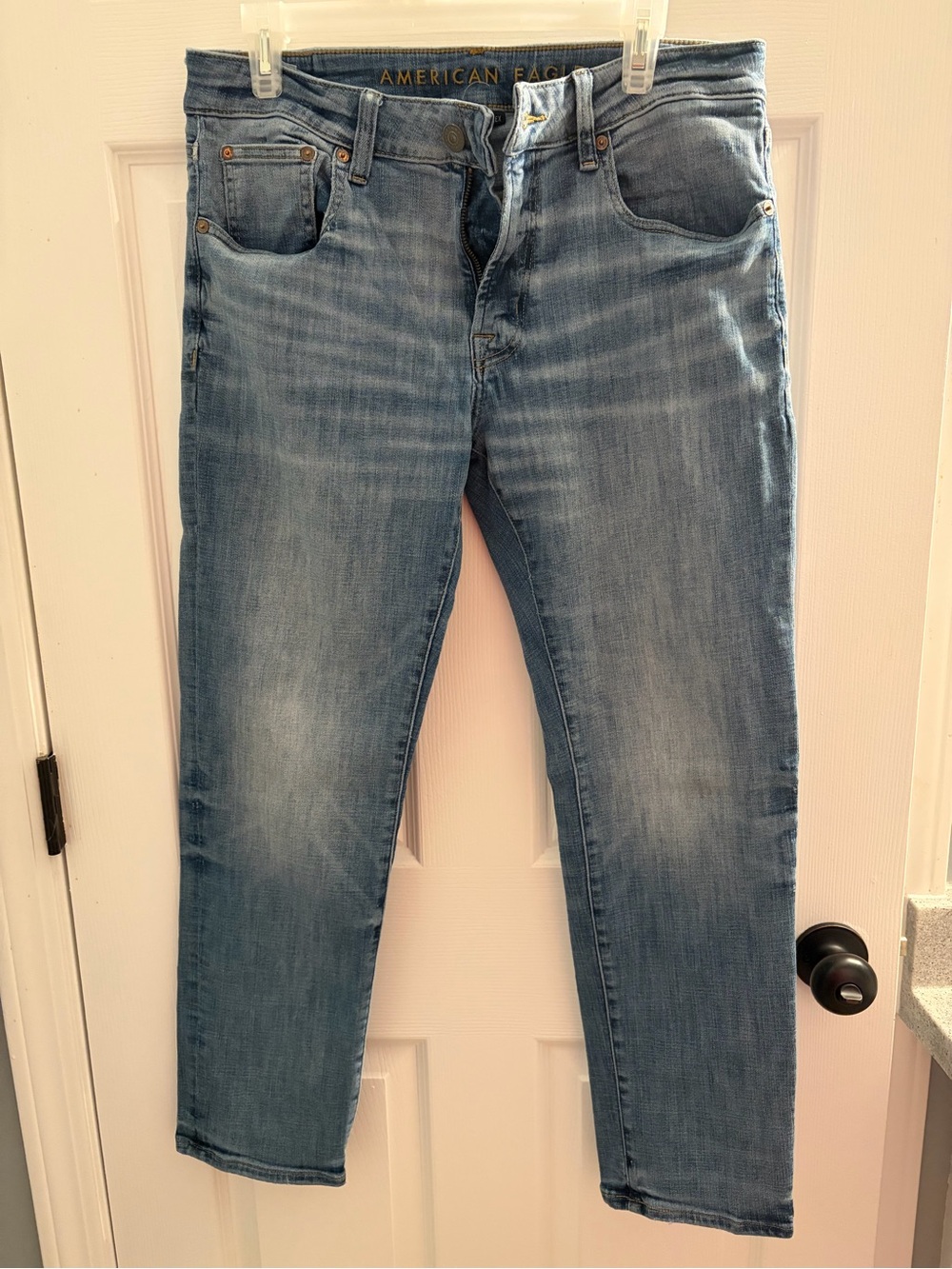 American Eagle Outfitters Men’s Light Blue Slim Straight Jeans
